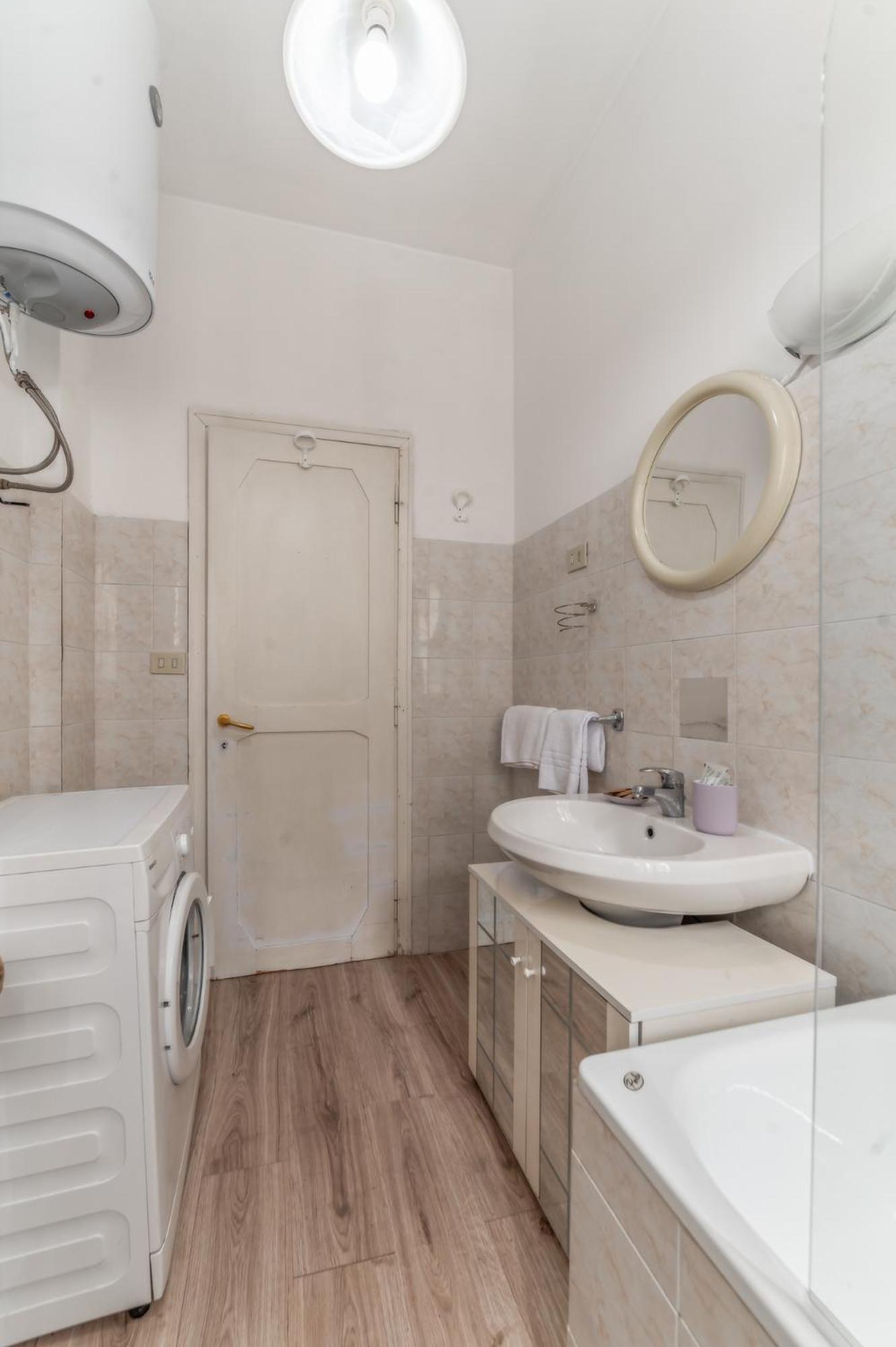 Casa Giuli - Metro Jonio Apartment Rom